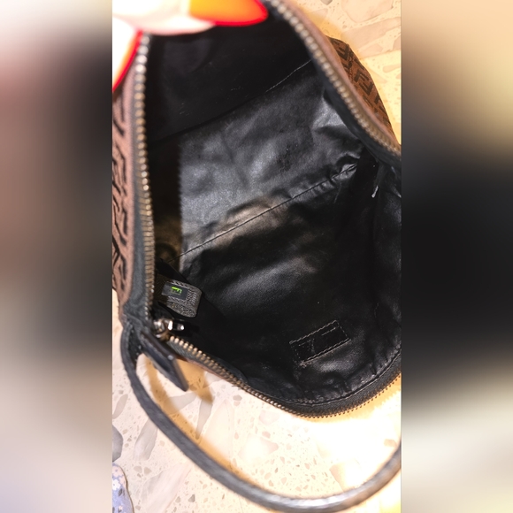 Fendi Bag - Picture 4 of 5